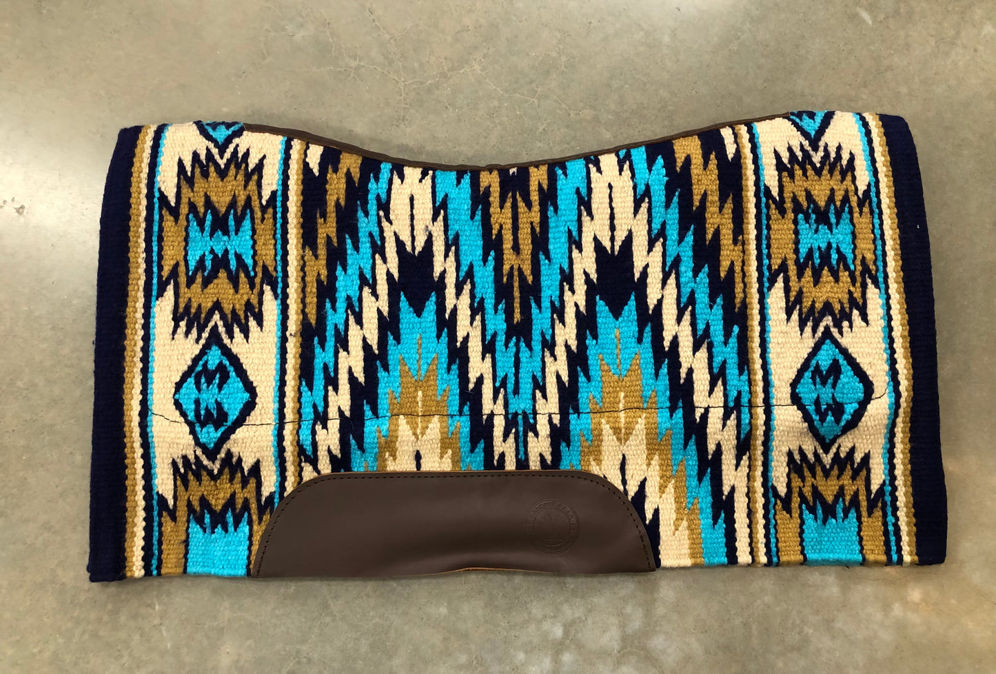 Contour Cutter Show Pad - Lake