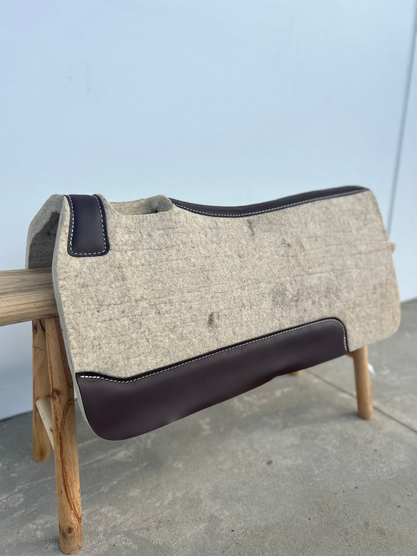 Wool Felt Roper Work Pad - 1.25” thickness