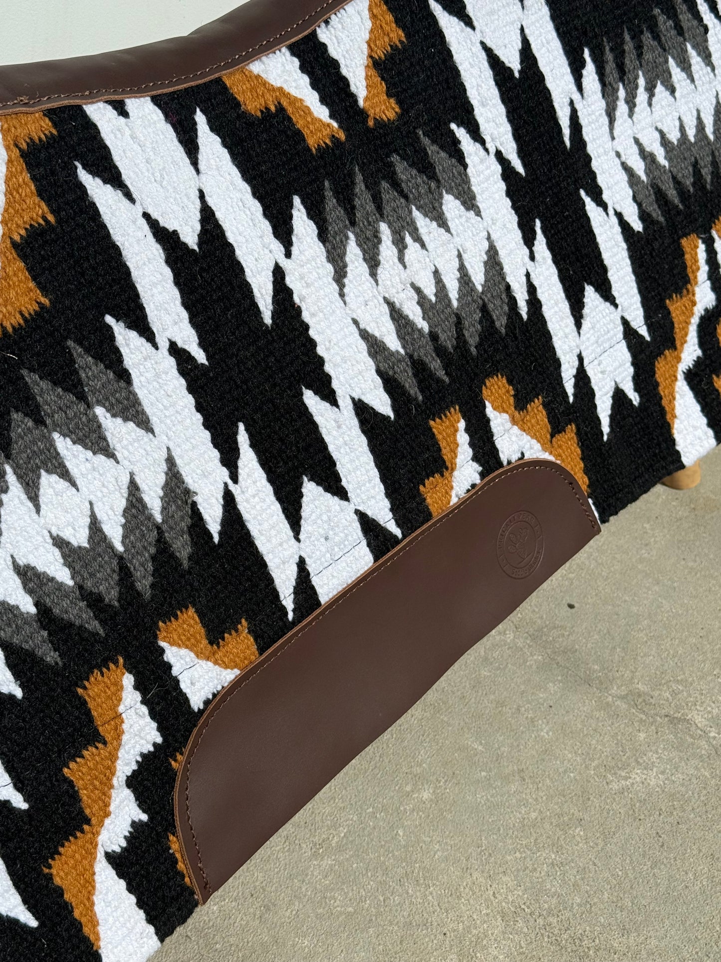 Contour Show Pad - Blaze