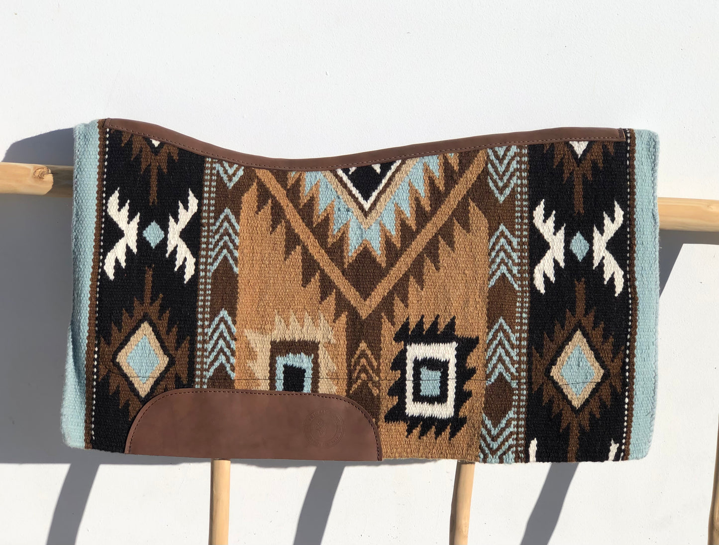 Contour Cutter Show Pad - Judd