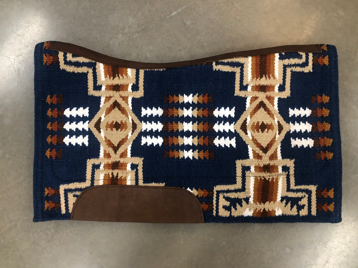 Contour Cutter Show Pad - Whitt #2