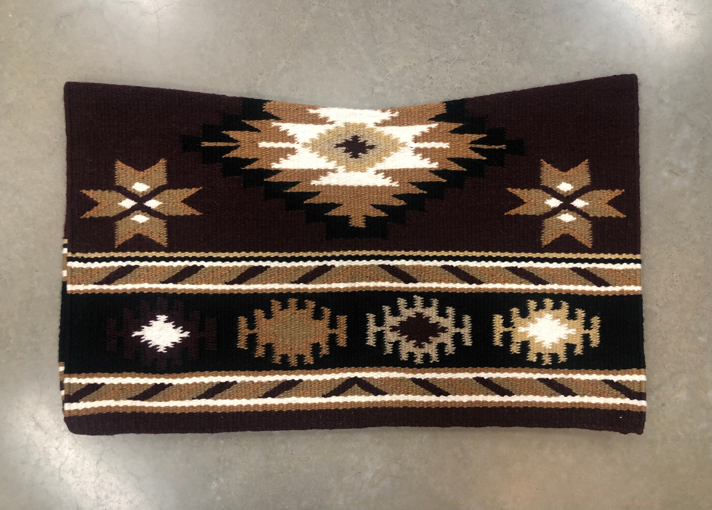 Contour Show Blanket - Joelene