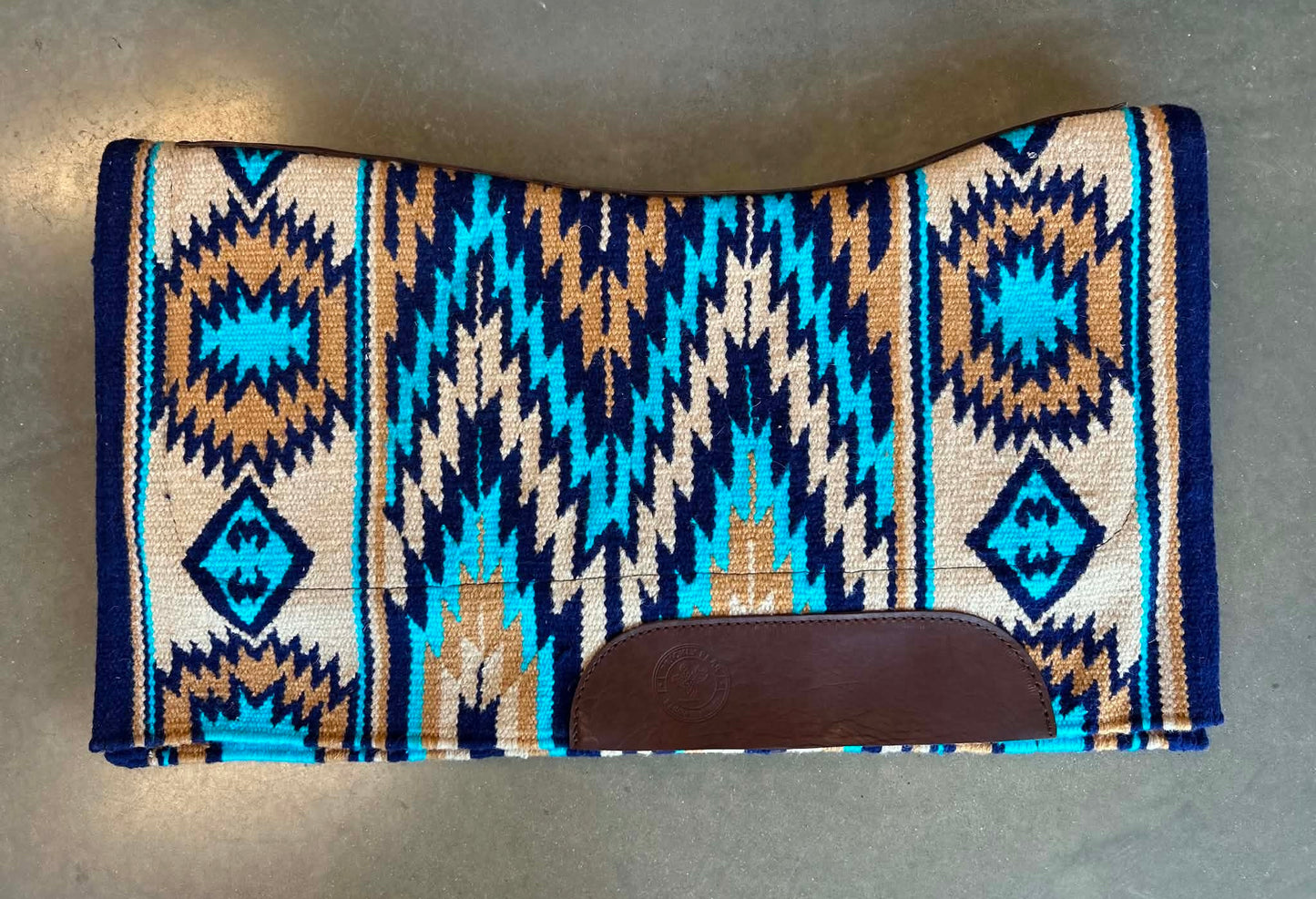 Contour Cutter Show Pad - Lake