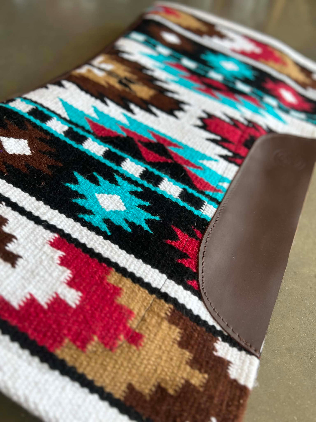 Contour Cutter Show Pad - Pecos